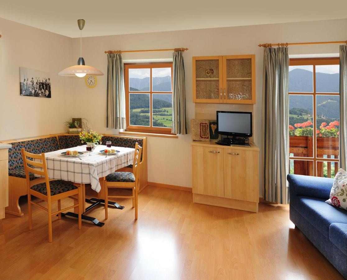 Ferienwohnung Wöhrmannhof Feldthurns Exterior foto